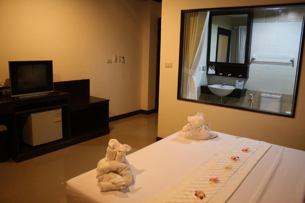 Santi White Hotel Phuket Habitación foto